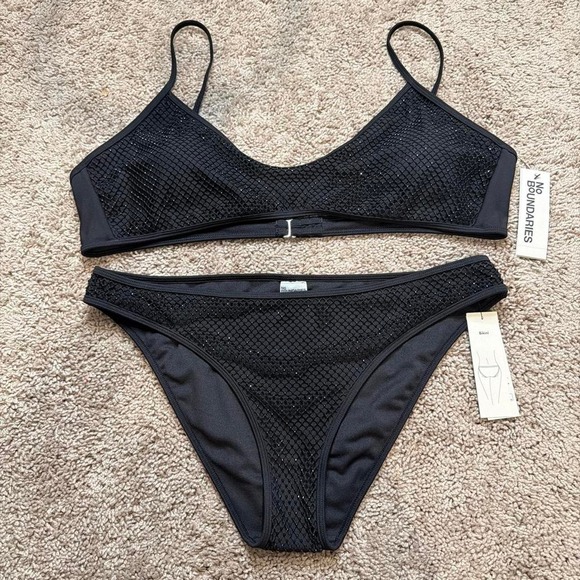 Other - Black bikini set